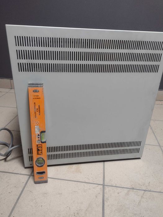 Używane UPS 3000VA 2szt DUŻE 18x 12V7AH - bez aku
