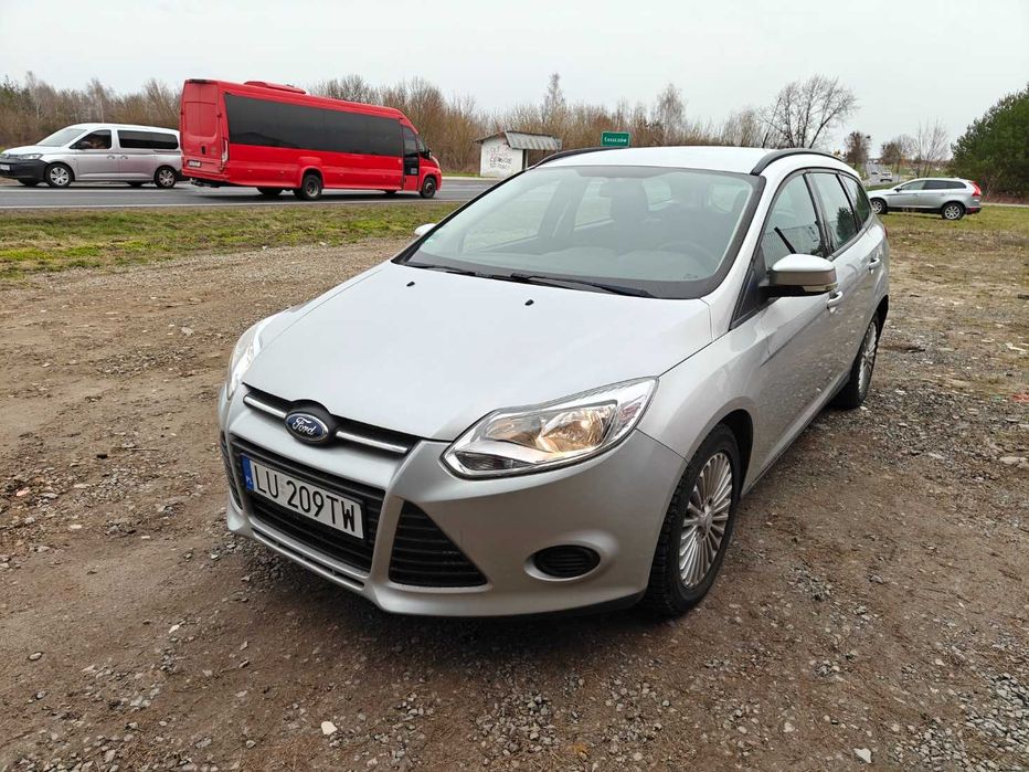 Ford focus mk3 kombi 1.6 16v 105ps super stan