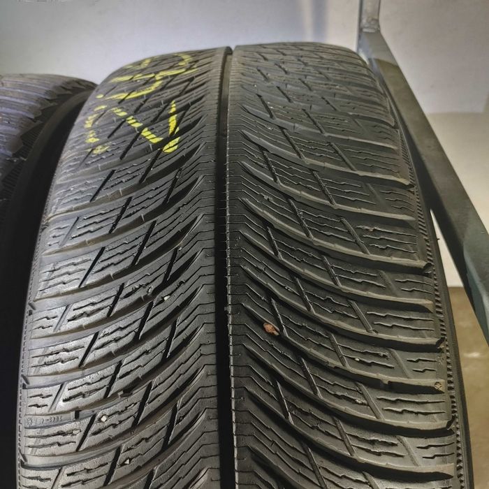 Без передоплати! Шини зимові Б/В 245 50 19 Michelin RFT арт. 5433