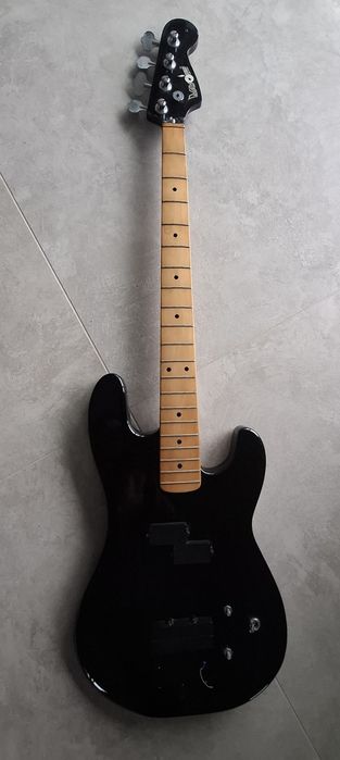 Gitara basowa Mayones rok 1992