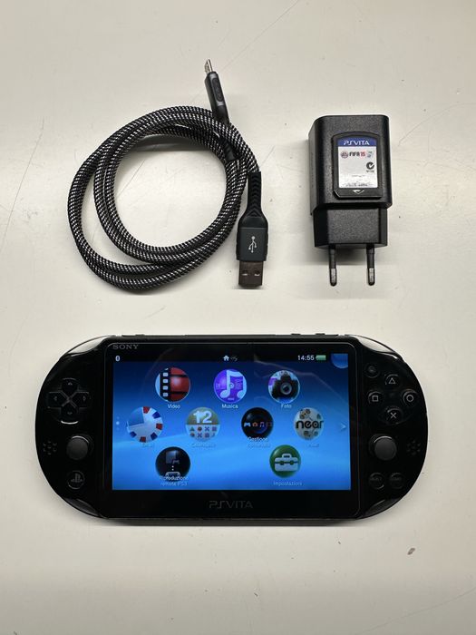 Psvita slim + carregador + Fifa 15
