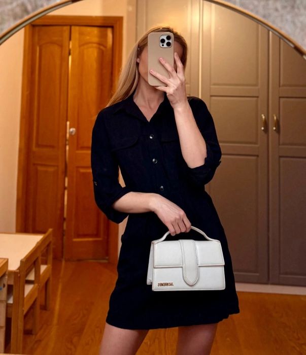 Sukienka Pull&Bear czarna klasyczna