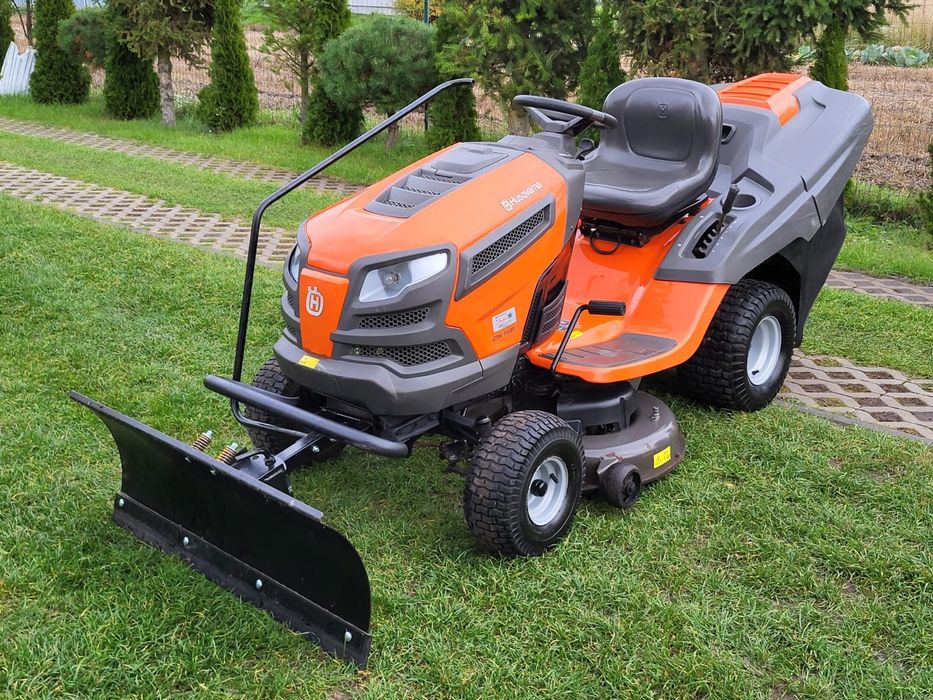 Traktorek kosiarka Husqvarna TC 142 V2 Kosz
