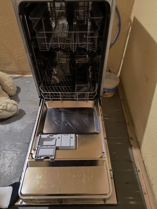 Zmywarka Zanussi  slim 45 cm