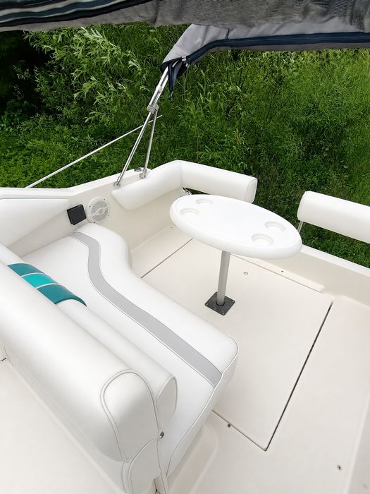 Sea Ray 230 Sundancer jacht motorowy łódź Okazyjna cena