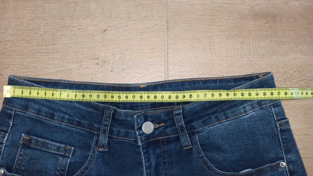 Męskie jeans nowe