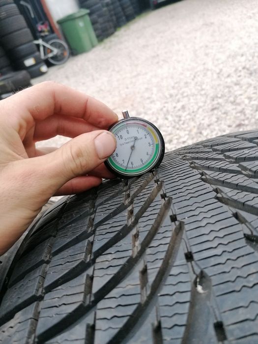 275/40/20 Michelin 2024 rok zimowe