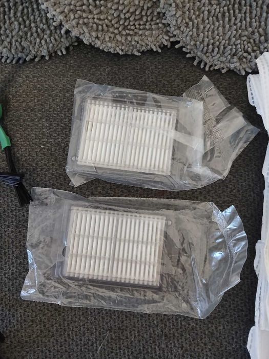 Vendo Combo sacos aspiradores, mops, filtros, acessórios iRobot