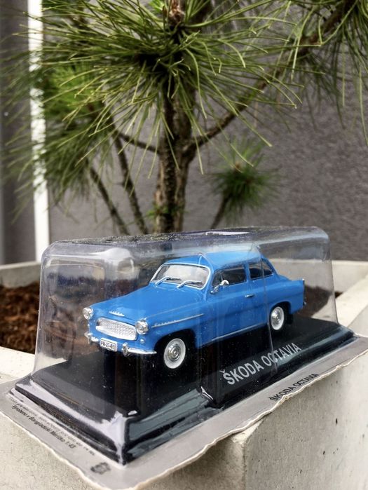 SKODA OCTAVIA-kultowe auta PRL,model,autka,kolekcja