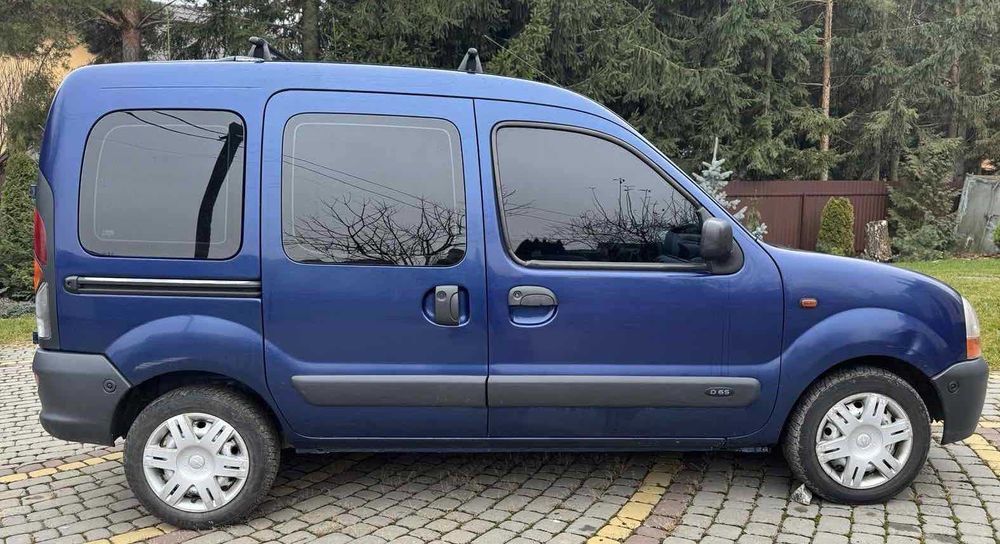 Renault Kangoo 2001 року