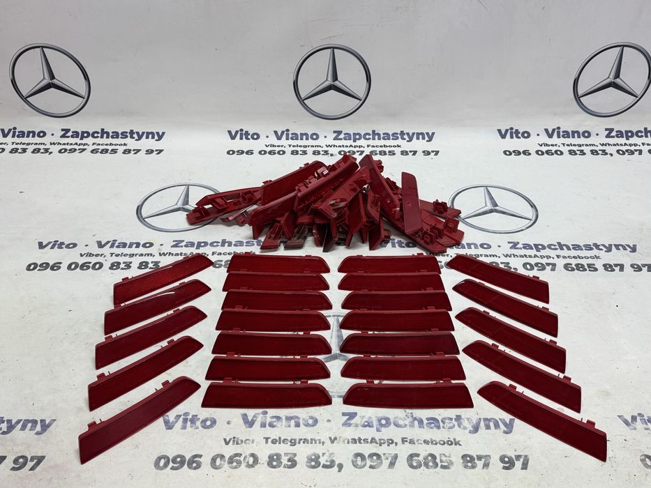 Катафот заднього бампера Віто W447 відбивач задній Vito W447 Metris