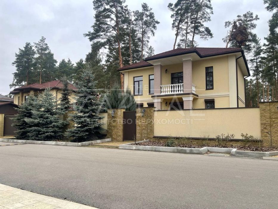 Продаж будинку в Лісовій Бучі  195м2 / 10 соток