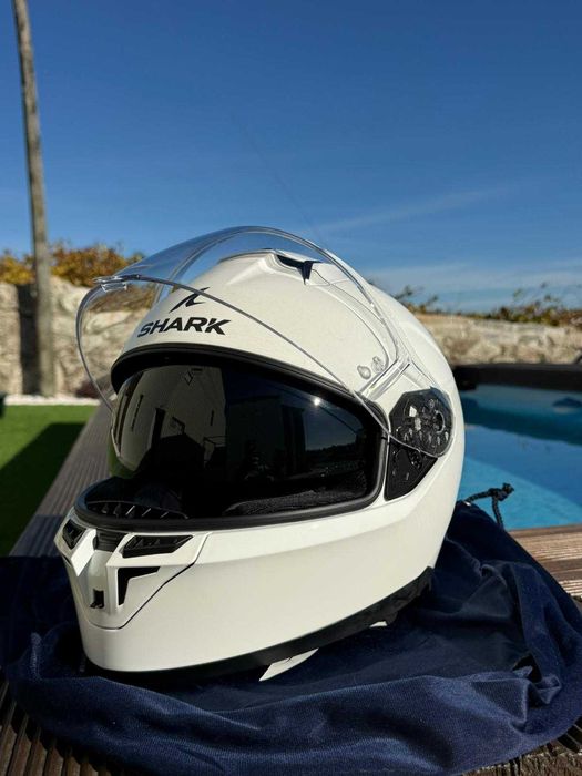 Capacete Shark D-SKWAL 3 – Tamanho S Como Novo
