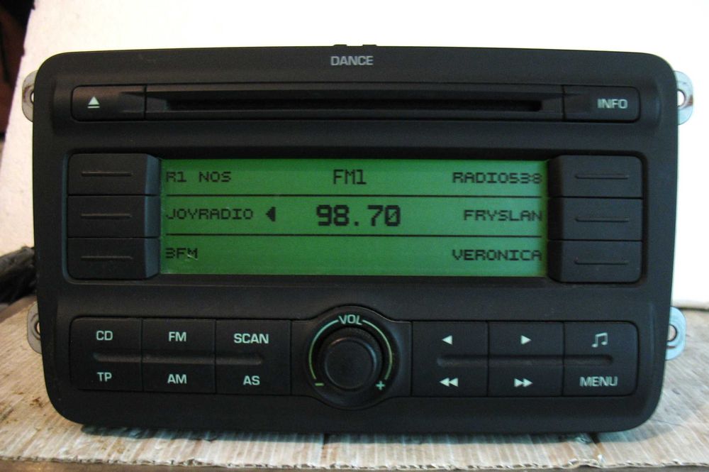 Radio Skoda Dance Fabia II Roomster z kodem