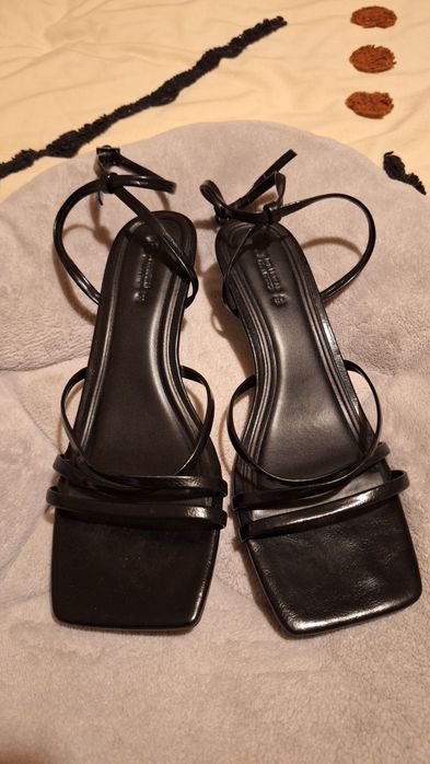 Sandálias Pull &Bear