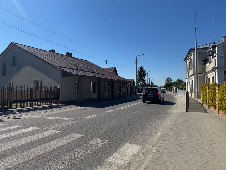 Działka budowlano-usługowa