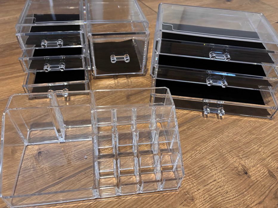 Szkatułka / Organizer na biżuterię , kosmetyki