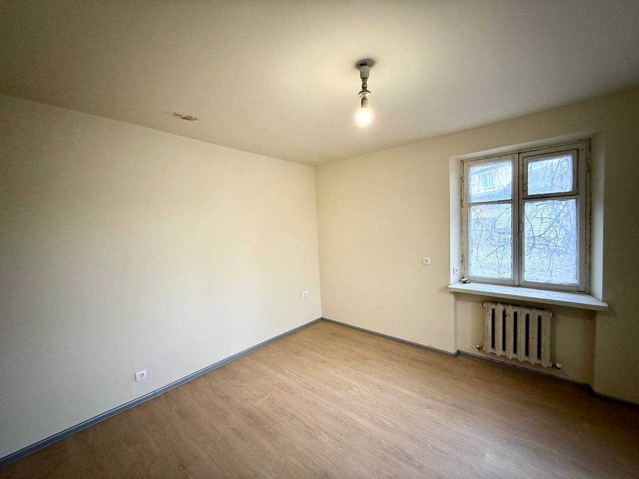 Продам два будинки за ціною одного! Ближні Бучми