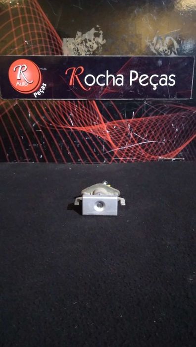 Fecho Da Mala Nissan Primera (P11)