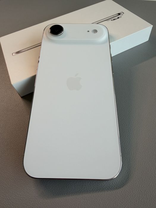 iPhone Air - Branco