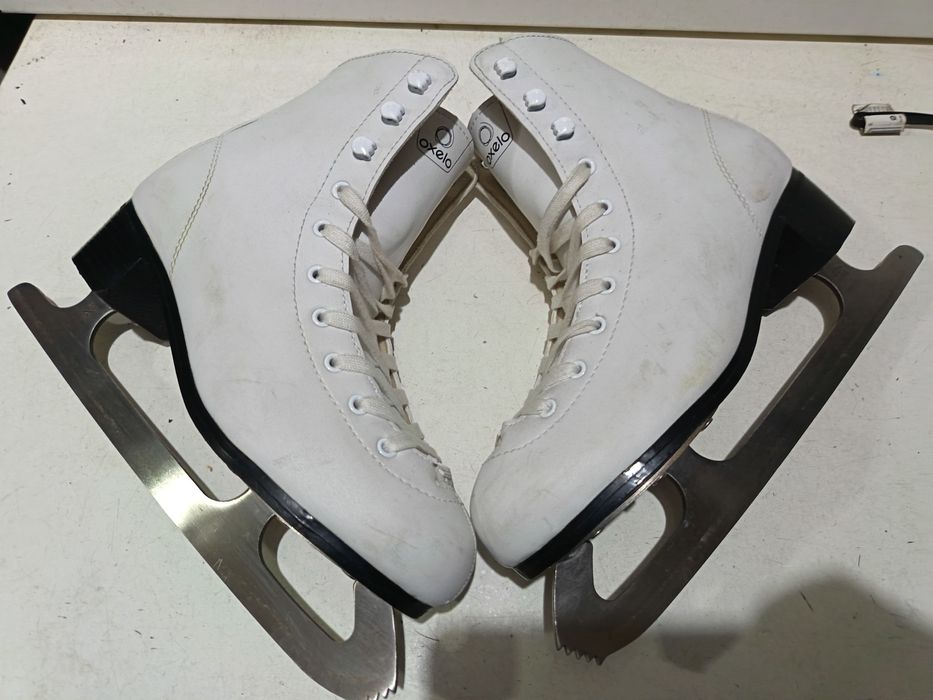 Łyżwy figurowe damskie OXELO rozmiar 40