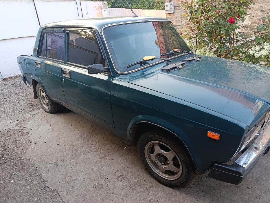 Продам ваз 2107 бензин