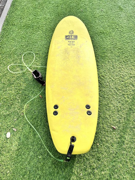 Prancha de Surf Softboard The Bug Mini 5'2 Ocean +Earth