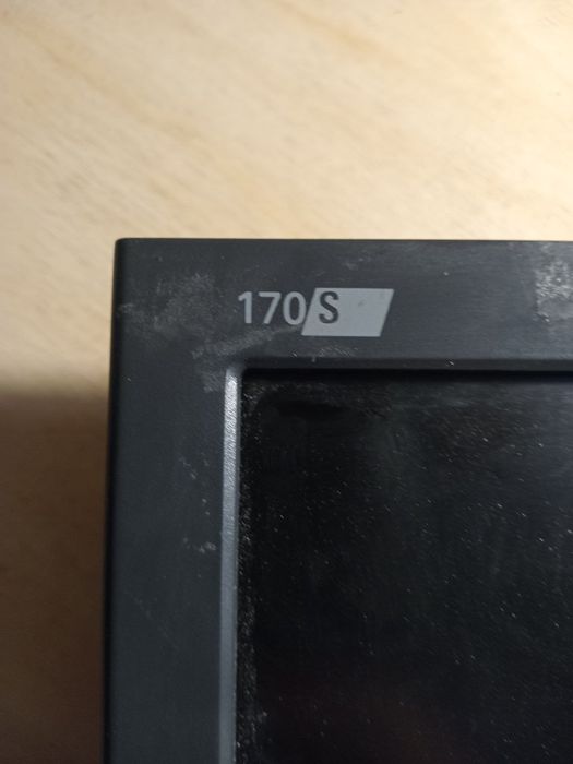 Монитор  philips 170s