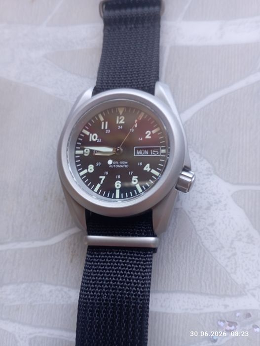 Продам часы Seiko - Pilot