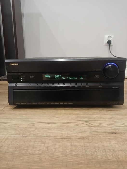 Amplituner onkyo tx-sr876 7.1