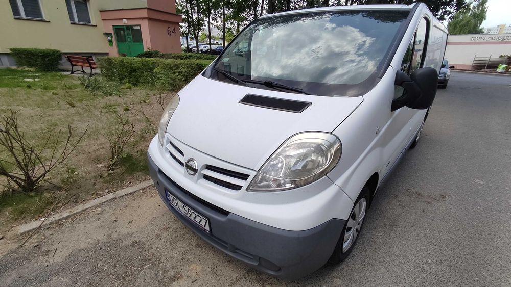 Nissan Primastar 2.0 dCi 115KM 3 osobowy