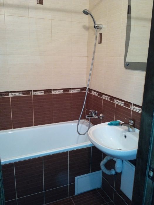 Посуточно-почасово 1 к.кв.на Троещине.ул.Лисковская,Эпицентр, "Район"