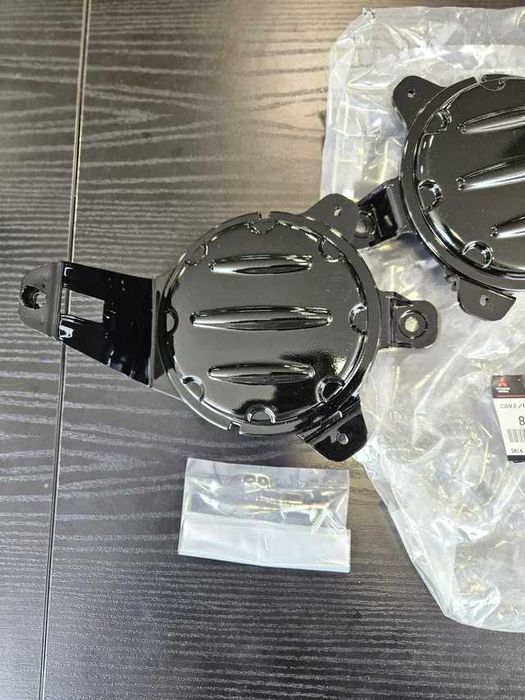 Kit de tampões para faróis de nevoeiro Mitsubishi