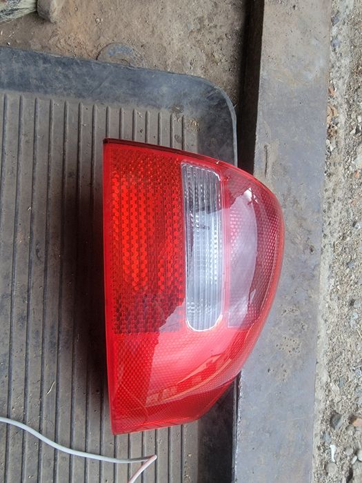 Задні фонарі Audi A6 C5