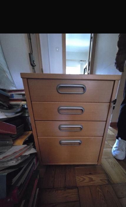 Secretaria em madeira + módulo gavetas