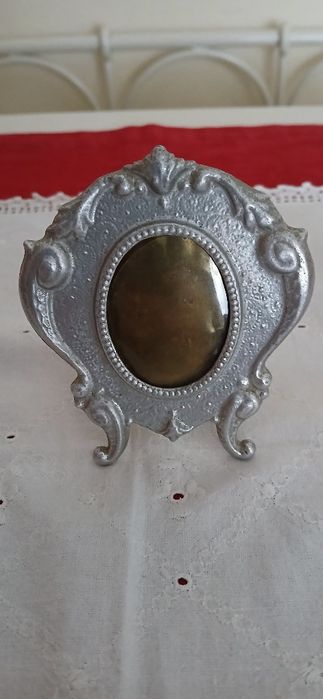 Vintage frame, used64585685678593121