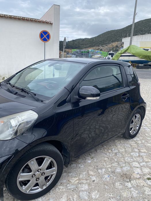Toyota iQ 1.4 D4D — photo 3