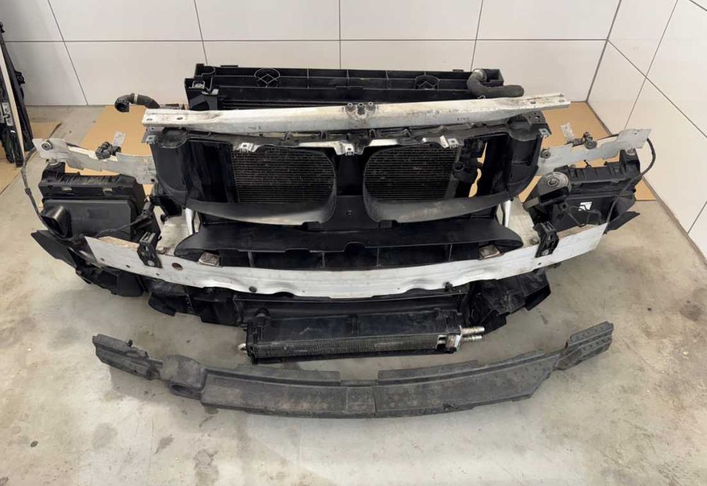 Панель передня BMW X5 G05 X6 G06 вентилятор разборка
