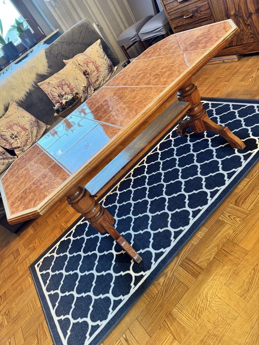 Brazowy Stolik ,drewniany