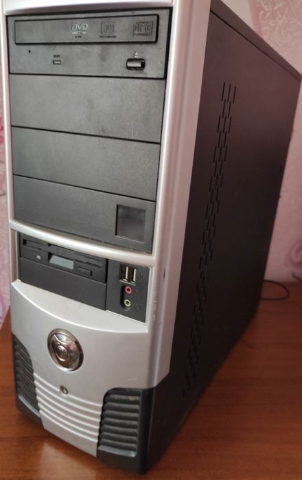 Продам комп'ютер недорого