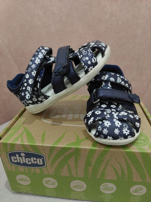 Sandálias Chicco