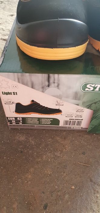 Buty robocze firmy Stalco.