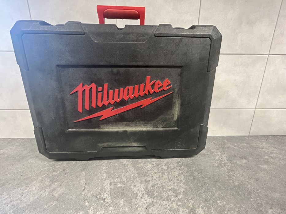 Młot wiercąco-kujący sds Milwauke
