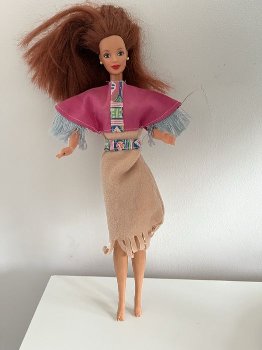 Rare Vintage 1994 Barbie Doll Native American Indian