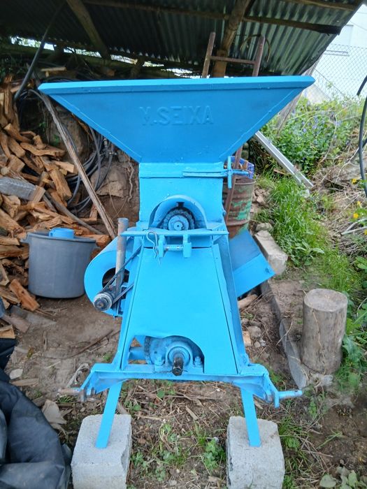 Debulhadora / Malhadeira de Milho