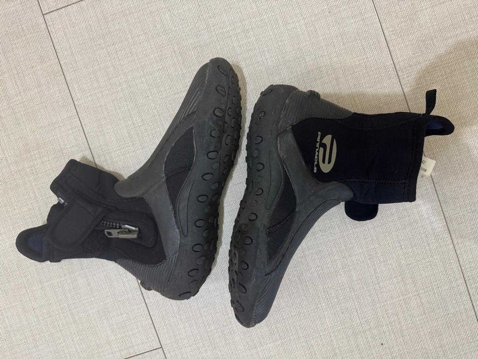 Неопренові черевики для водних видів спорту р.37, 42, 43