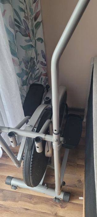 Orbitek na chodzie