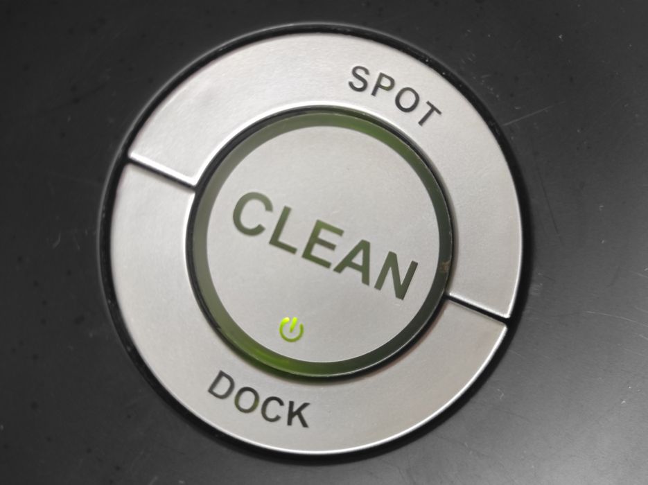 iRobot Roomba odkurzacz automatyczny robot sprzątający autonomiczny