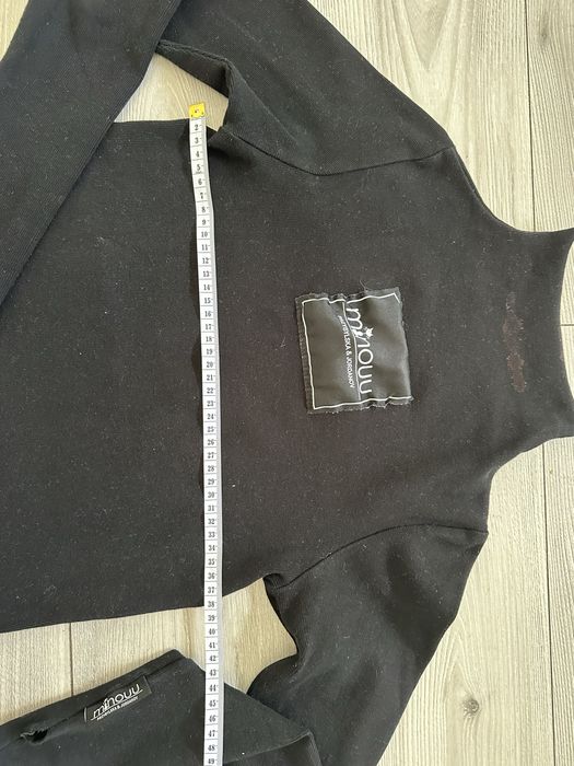 Minouu golf krotki golfik czarny opiety Xs S dopasowany sliczny