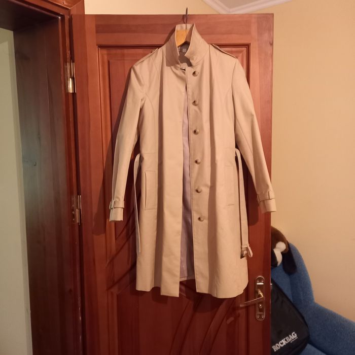 Плащ жіночий. Плащ